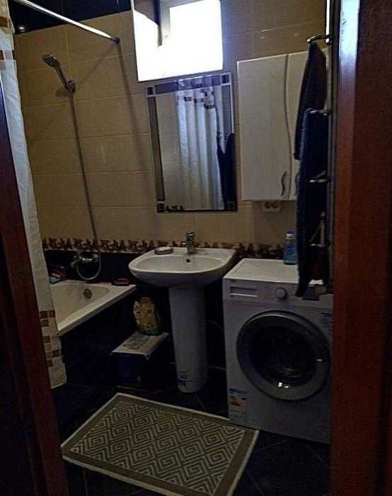 У продажу затишний 2-поверховий будинок