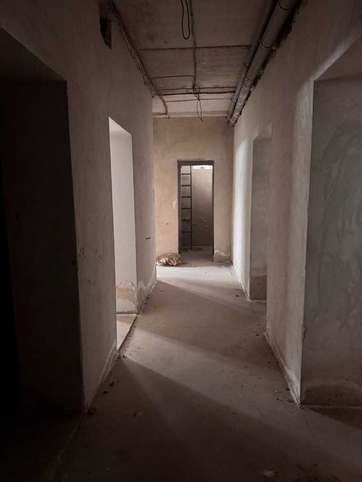 159,4 м² в цоколі після забудовника, ЖК Престиж, м.Радивилів Рівн обл.