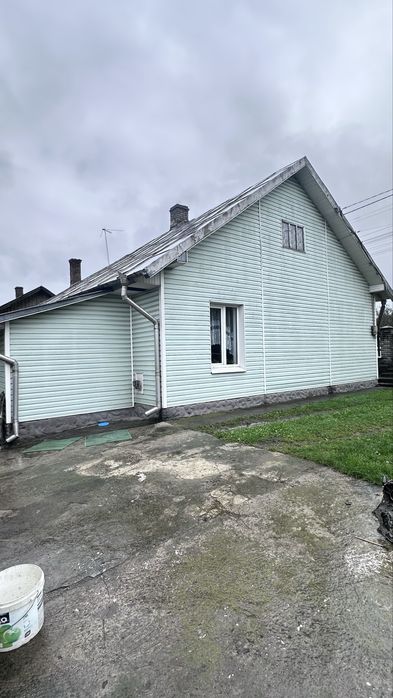 Продам будинок  в Лужанах