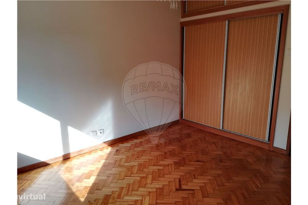 Moradia T3 para arrendamento