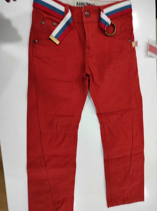 Calças de ganga Menino 4 Anos. Novas