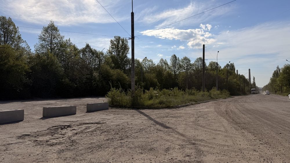 Продається земельна ділянка в промисловій зоні Тернополя.