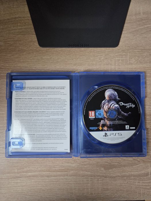 Gra na ps5 demon's souls pl