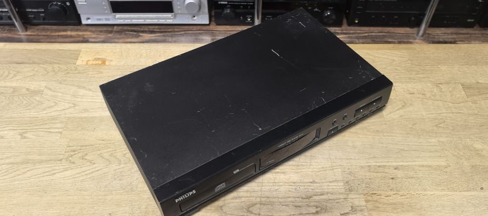 CD-програвач Philips CD 711