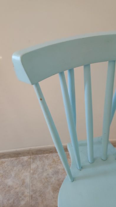 Cadeiras de madeira rabo de bacalhau