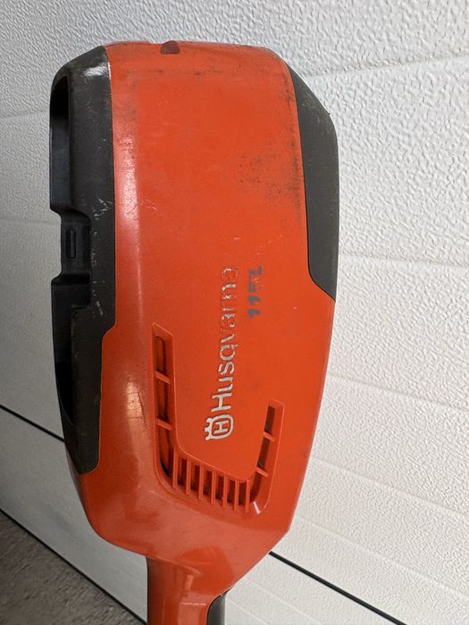 Podkaszarka akumulatorowa husqvarna 115iL body