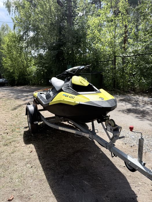 Гідроцикл brp spark
