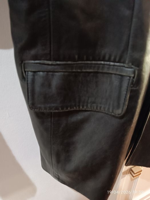 Blazer em pele preta - XL