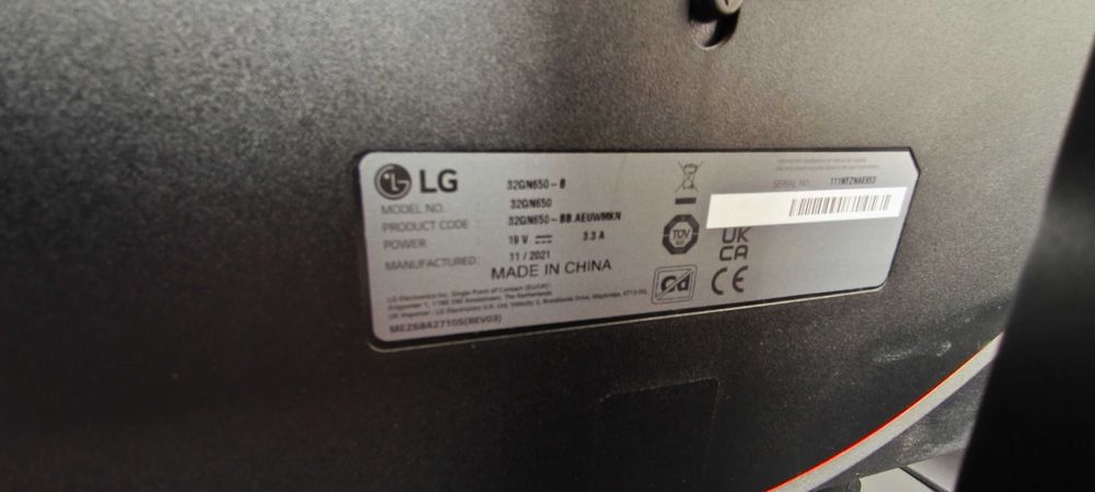LG UltraGear 32GN650-B | 31.5" QHD 165Hz 1ms