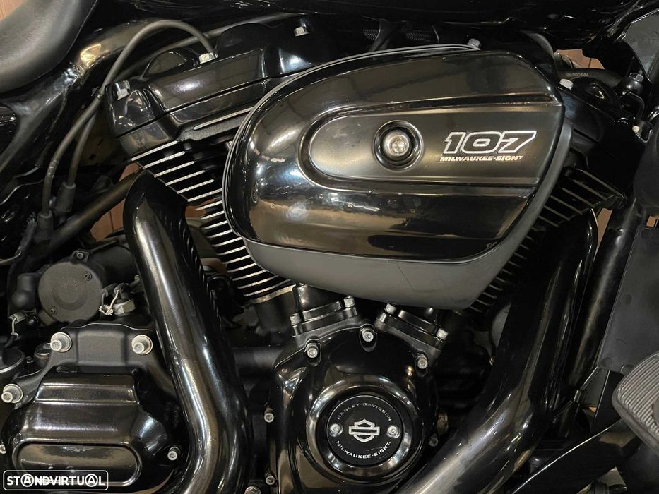 Harley-Davidson FLHT Electra Glide