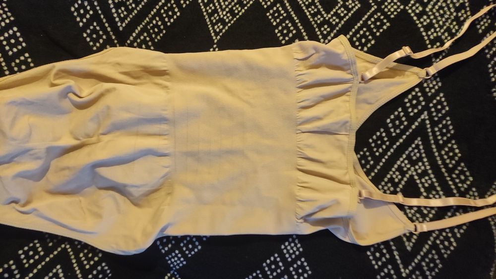 Body wyszczuplające modelujące damskie S beżowe nowe