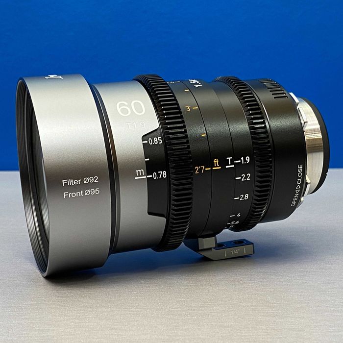 SIRUI IronStar 60mm T1.9 1.5X Anamorphic | PL-Mount | Canon EF | NOVA