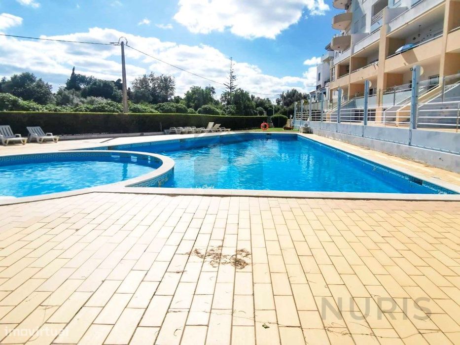 Apartamento T1 para Venda em Alvor com Piscina