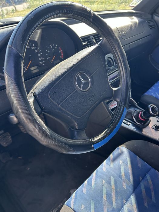 Mercedes Benz c220