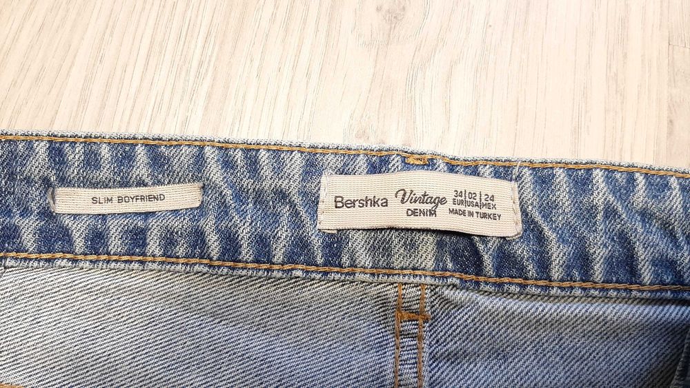 Стильні жіночі джинси Bershka 34 розмір