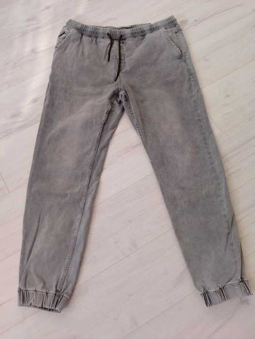 Spodnie jeansowe męskie jogger MEDICINE roz.36