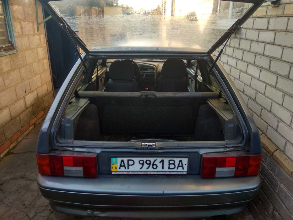 ВАЗ 2113 В хорошем состоянии.