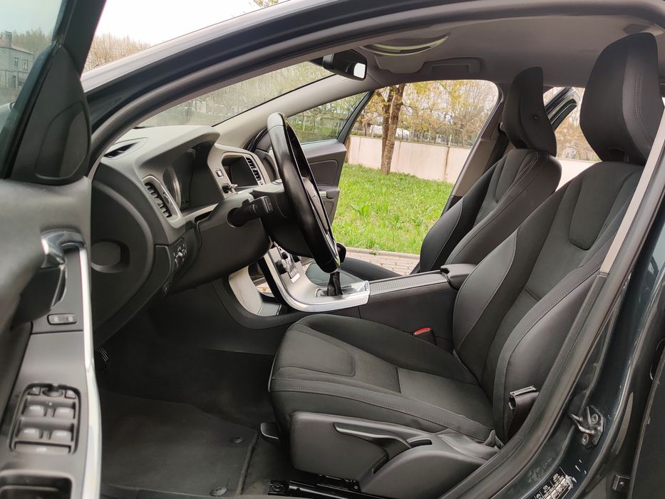 Volvo V60 1.6D Nacional