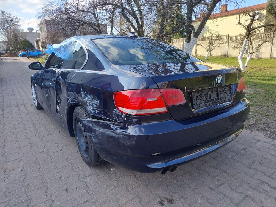 E92 coupe 325i z Niemiec uszkodzona