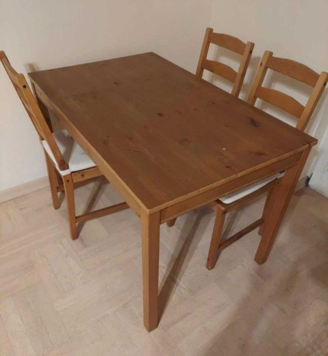 Zestaw stół z krzesłami Ikea 4 krzesła + stół = 400zł