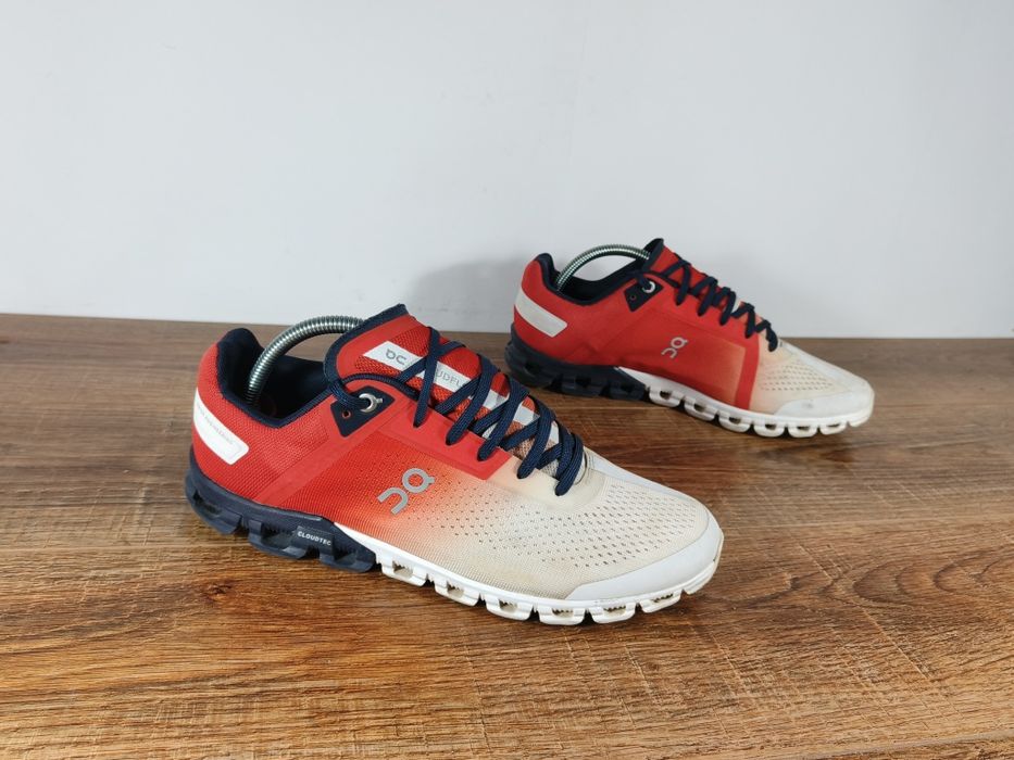 Кросівки On Running Swiss Engineering