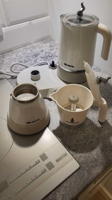 Kawiarka Ariete, Breakfast station