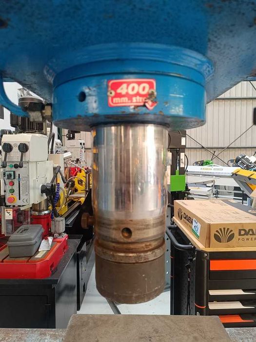 Mavipal | PRENSA HIDRÁULICA AUTO HIDROLIKSAN 120 TON