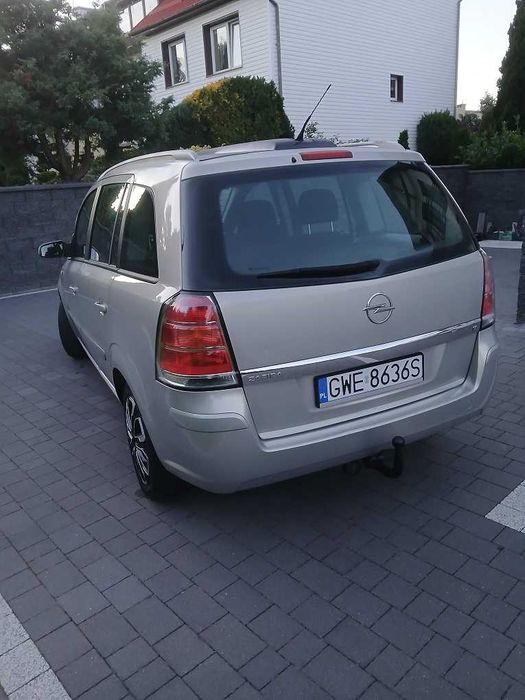 2006 Opel zafira 1,8 benzyma panorama 7 osobowa