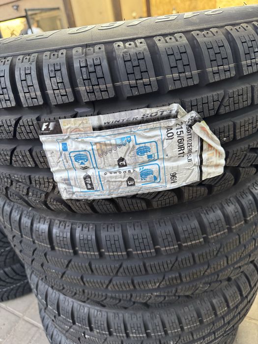 Komplet opon zimowych 215/60/17 PIRELLI Nowe F-Vat