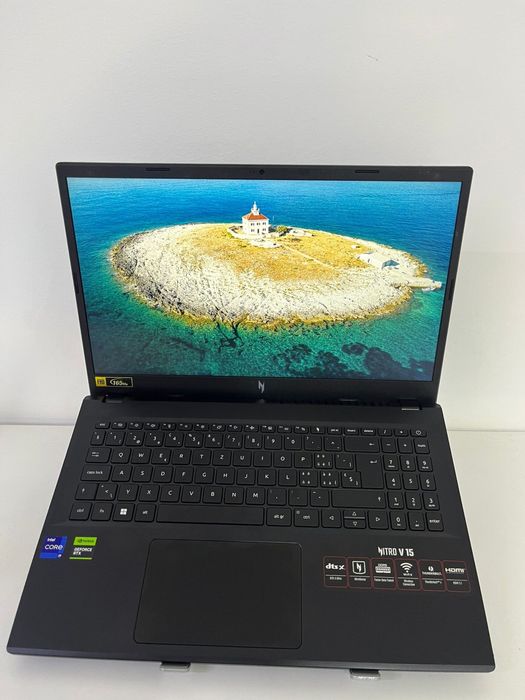 Acer Nitro V15 i9/16GbDDR5/RTX4060/165Hz TROCO