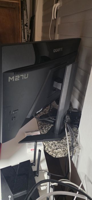 Monitor 4k 160hz Gigabyte M27U