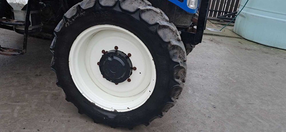 Koła wąskie do międzyrzędzi kukurydziano/buraczane New Holland Case