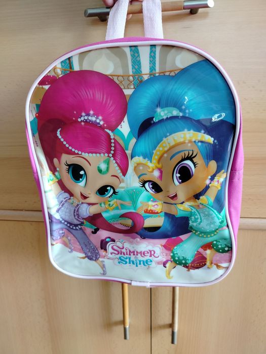 Plecaczek dla dziewczynki.