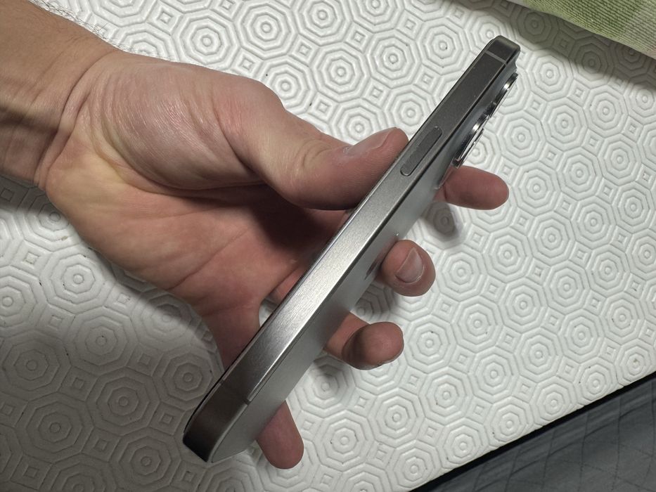 Iphone 15 pro 128gb
