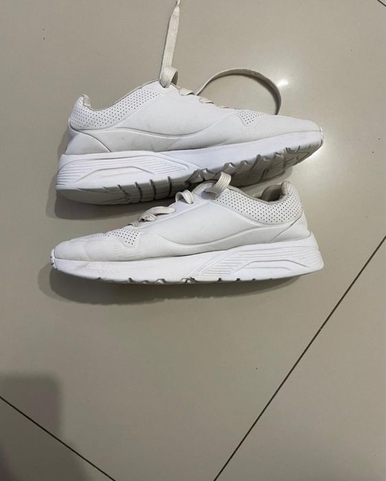 Sketchers 34 biale
