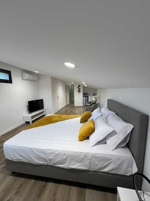 ALUGASE quarto para solteiro