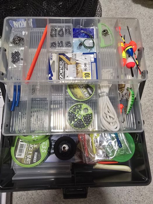 Sprzedam zestaw wędkarski- kij JAXON- kowrotek tez JAXON