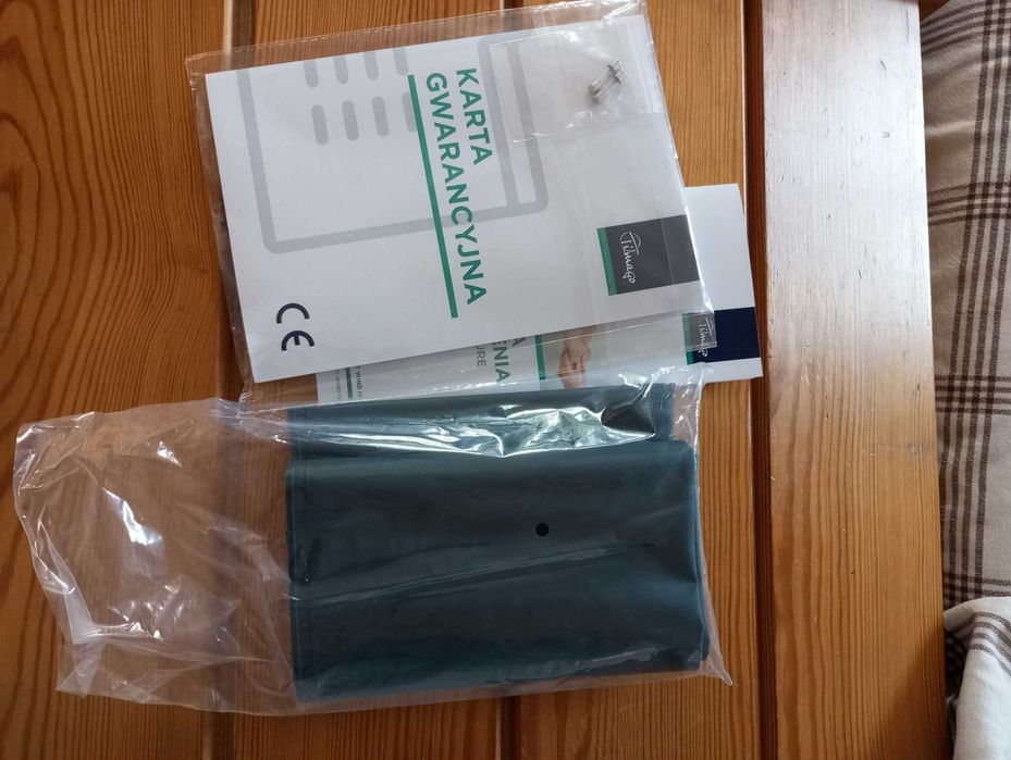Materac antyodleżynowy rurowy z pokrowcem +pompa, jak nowy