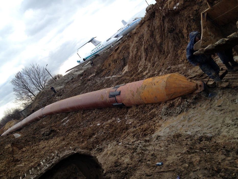 Прокладка труб методом гнб, Горизонтально направленное бурение