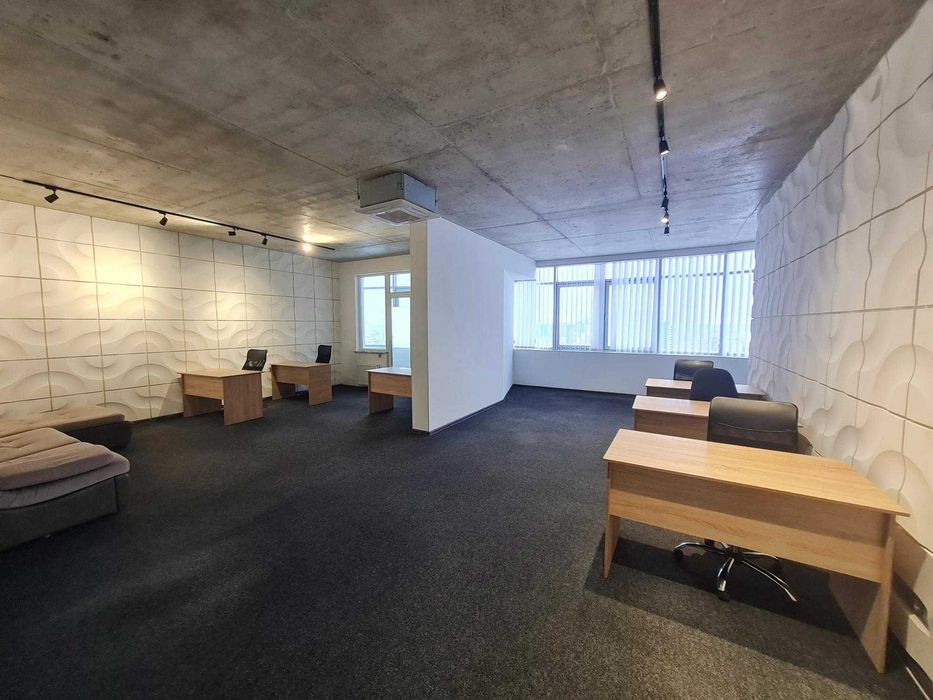 Офіс 201 м.кв. Микільсько-Слобідська 1А Дніпровський метро Лівобережна