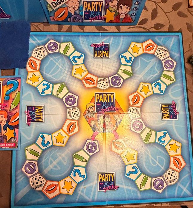 Party & Co Junior | Jogo de Tabuleiro Infantil
