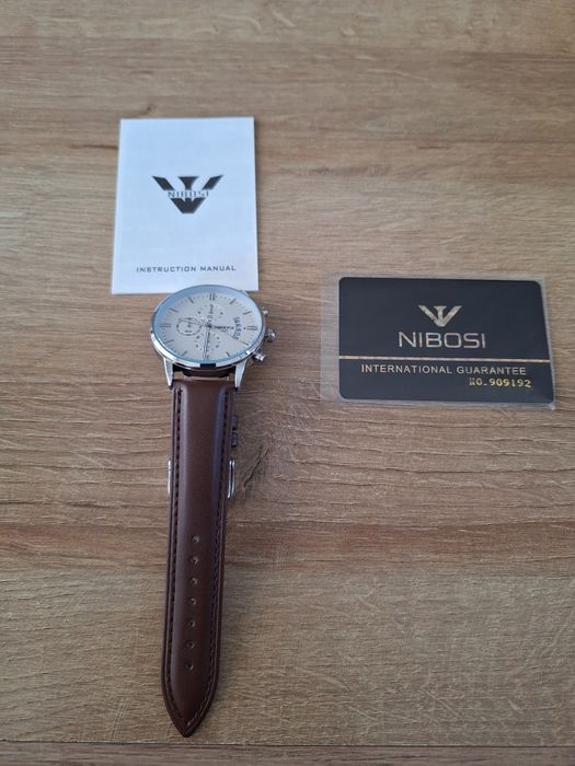 Zegarek Nibosi na pasku Nowy plus Gratis