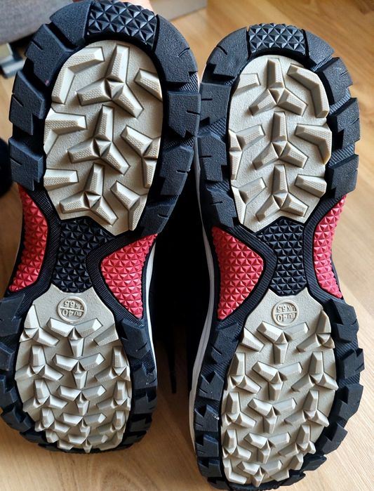 Зимові трекінгові  ботинки, сапоги,