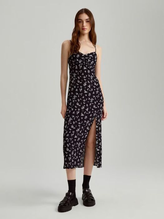 Сукня від House Xl