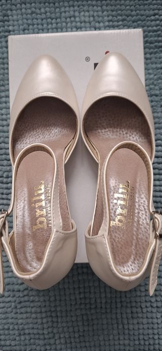 Brilu. Buty ślubne