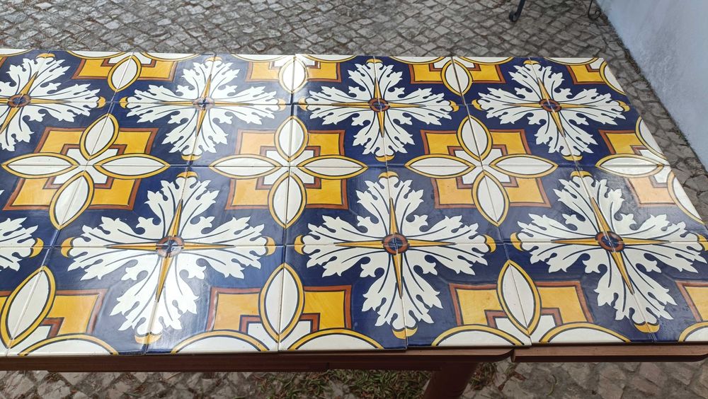Lote de azulejos da extinta Fábrica Constância