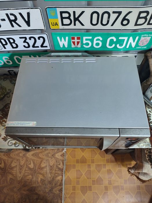 Samsung с конвекцией и грилем CE1031R