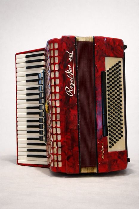 Акордеон Royal Standard 41/120