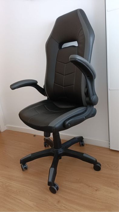Cadeira de escritório / Gaming, Preto - como nova