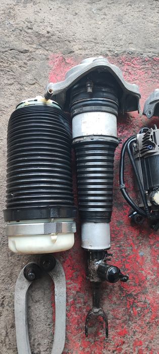 Пневмостойки пневмо стойки пневмо балони Tuareg phaeton 211 А6 С5С6 BM